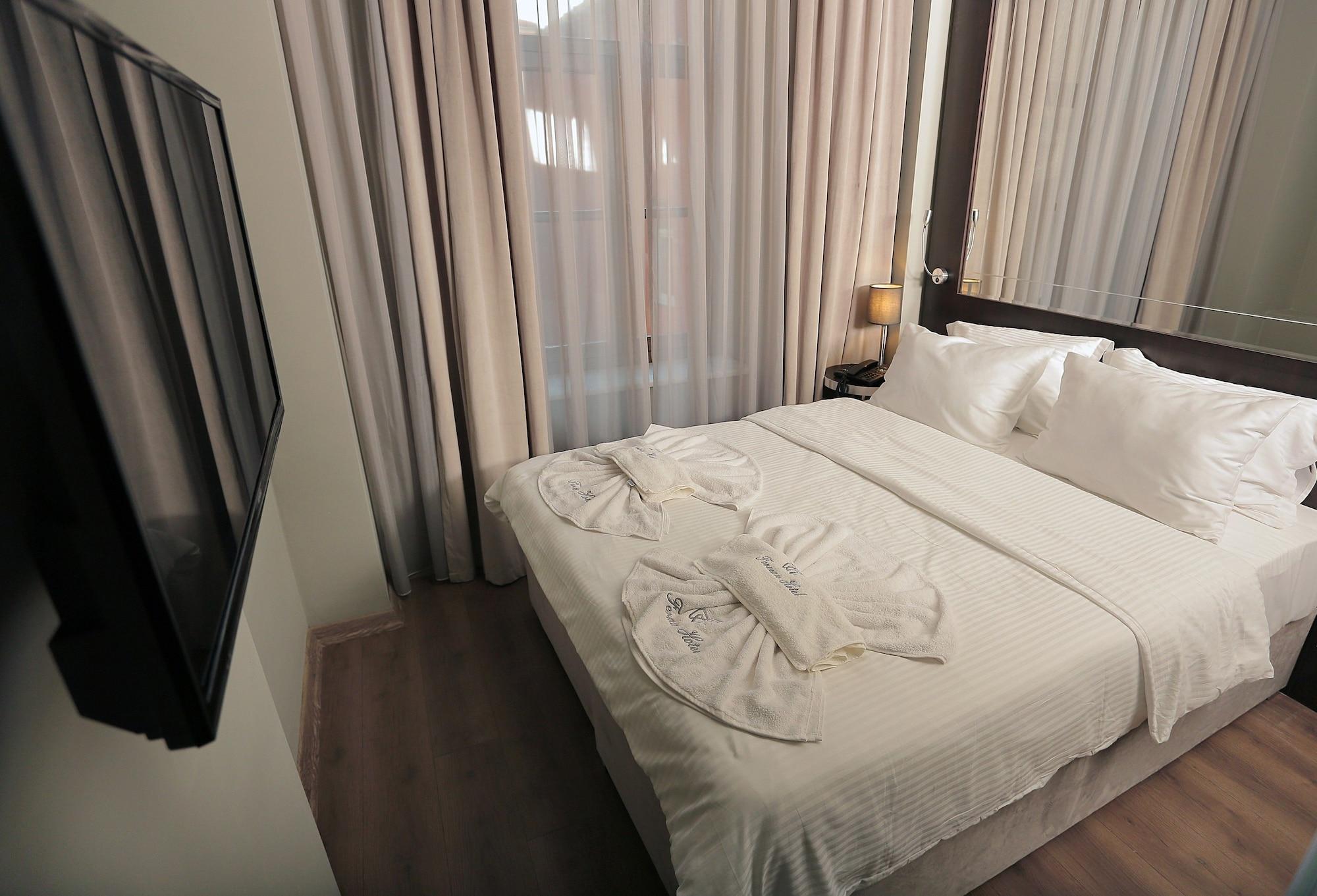 Ferman Pera Hotel Provincia di Provincia di Istanbul Esterno foto